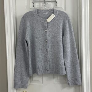 Abercrombie & Fitch Light Gray Women's Cardigan Size M NWT